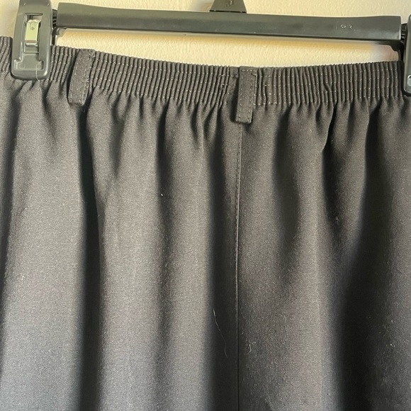 Vintage Alfred Dunner black skirt size 14 - Picture 7 of 9